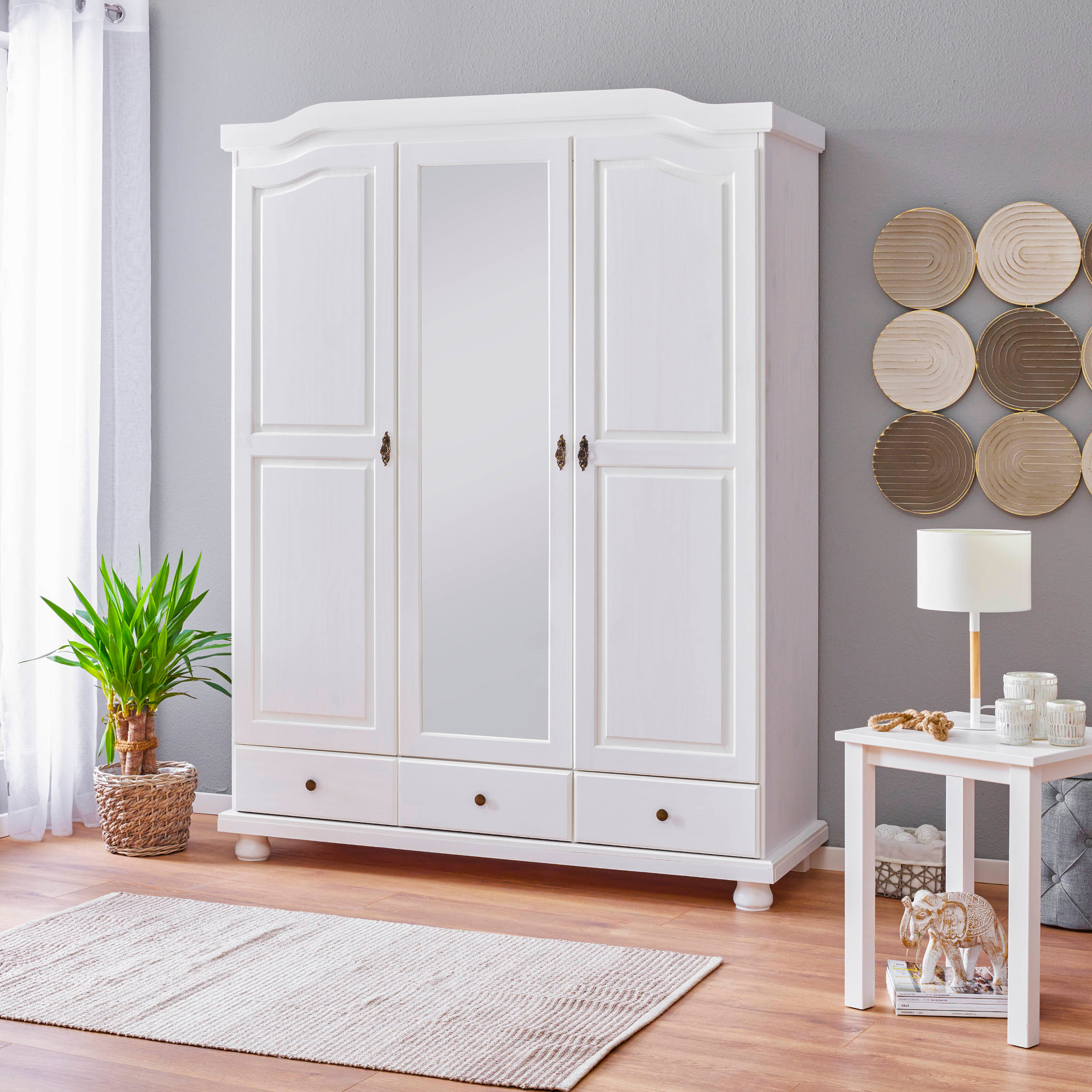 Armoire 3 portes 3 tiroirs en bois massif blanc - AR12048