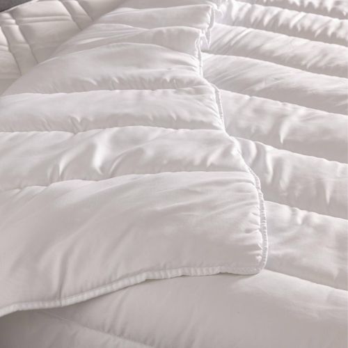 Couette Bultex hypoallergénique tempérée 300g 140x200