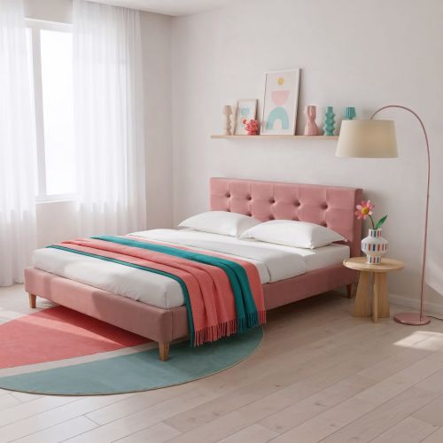 Lit en velours avec pieds en bois rose ambiance avec matelas