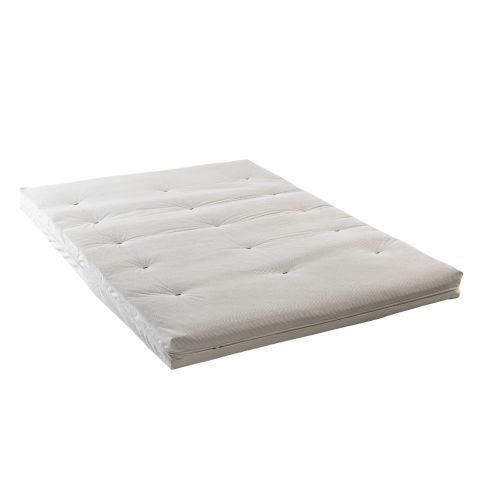 Vue d'angle isolée du matelas futon ferme Terre de Nuit 140x190 sur fond blanc.