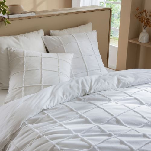 Parure de lit coton lavé à carreaux blanc Terre de Nuit Tuftée