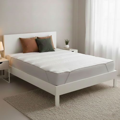 Surmatelas moelleux anti-acariens Someo avec garnissage 350g/m² offrant un gonflant aérien