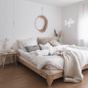 Lit en pin massif style japonais naturel 