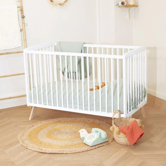 Lit bébé en bois massif blanc avec sommier réglable en hauteur 60x120