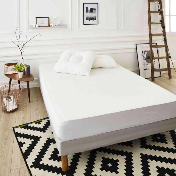 Protège matelas imperméable SWEETNIGHT NIKOS Protège matelas imperméable SWEETNIGHT NIKOS