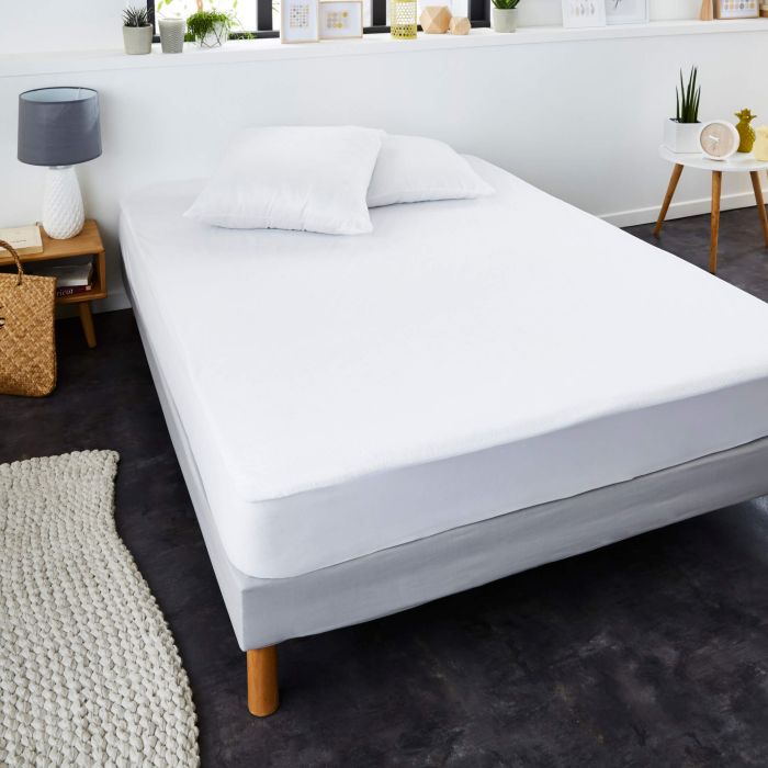 Protège matelas bouclette imperméable micro respirant encart Protège matelas bouclette imperméable micro respirant encart