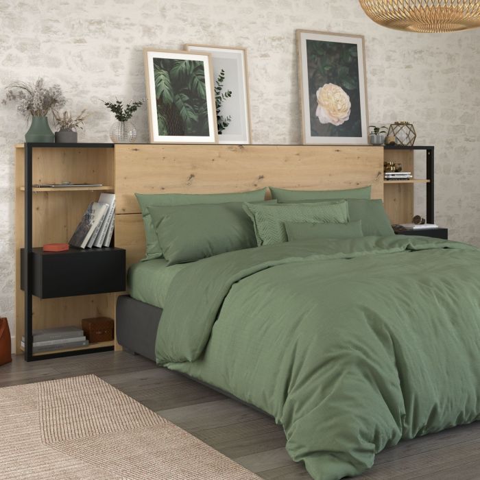 Tête de lit avec étagères et chevets 