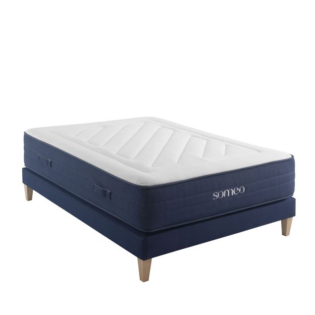 Ensemble matelas ressorts, latex et mémoire de forme, sommier et pieds Rêve 700 - SOMEO