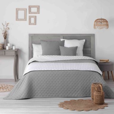 Couvre-lit microfibre matelassé Mellow chic gris et blanc