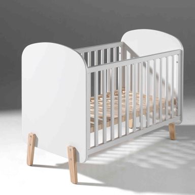 Lit bébé scandinave en bois blanc laqué 60x120