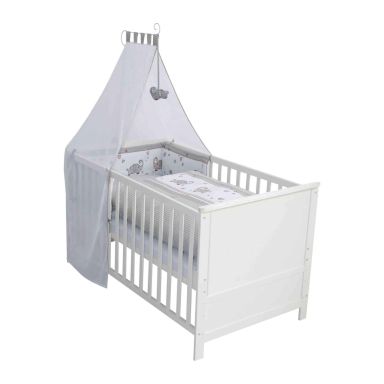 Lit bébé évolutif Jumbotwins en bois blanc réglable en hauteur + matelas et accessoires. Structure et sommier en panneaux de particules. Sommier réglable sur 3 hauteurs. Parure de lit, tour de lit, ciel de lit et matelas inclus. A monter soi-même.