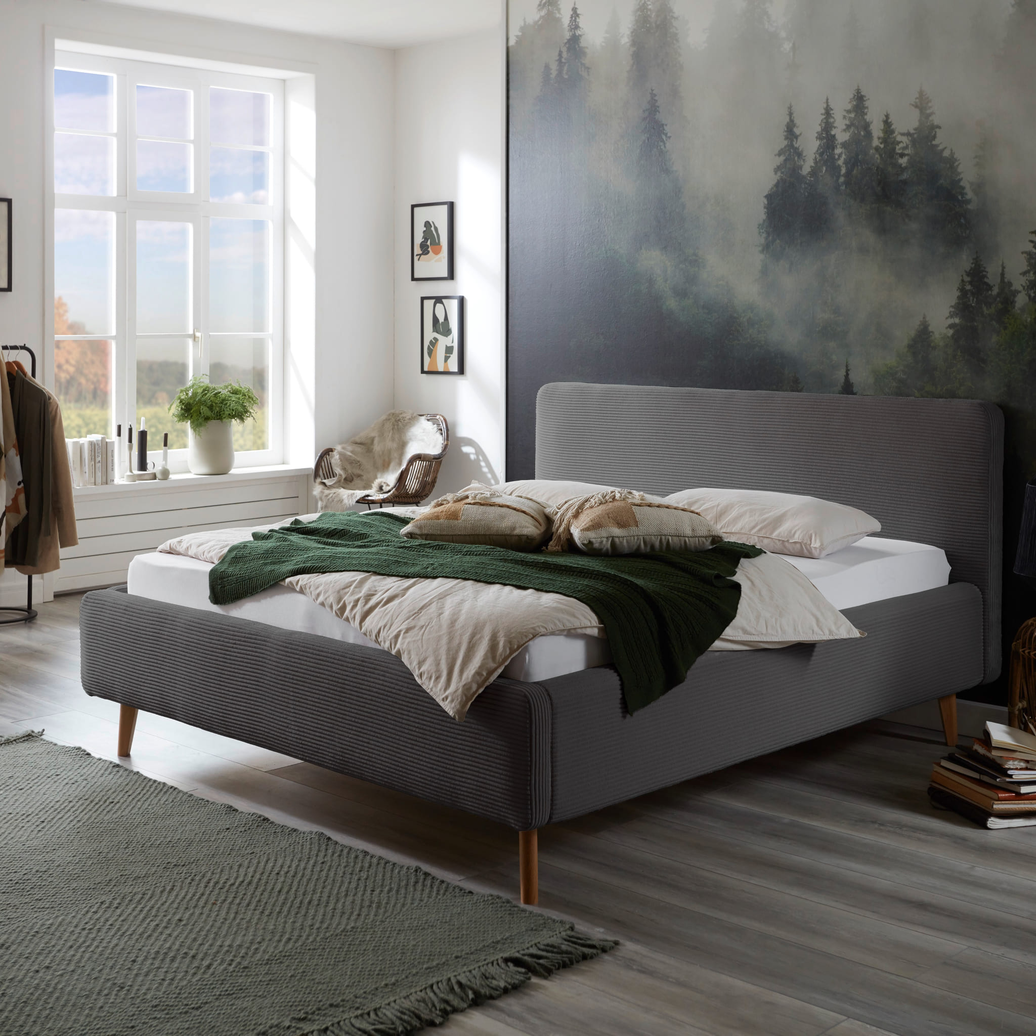 Lit rembourré en velours anthracite avec tête de lit lisse 140x200 - LT8002