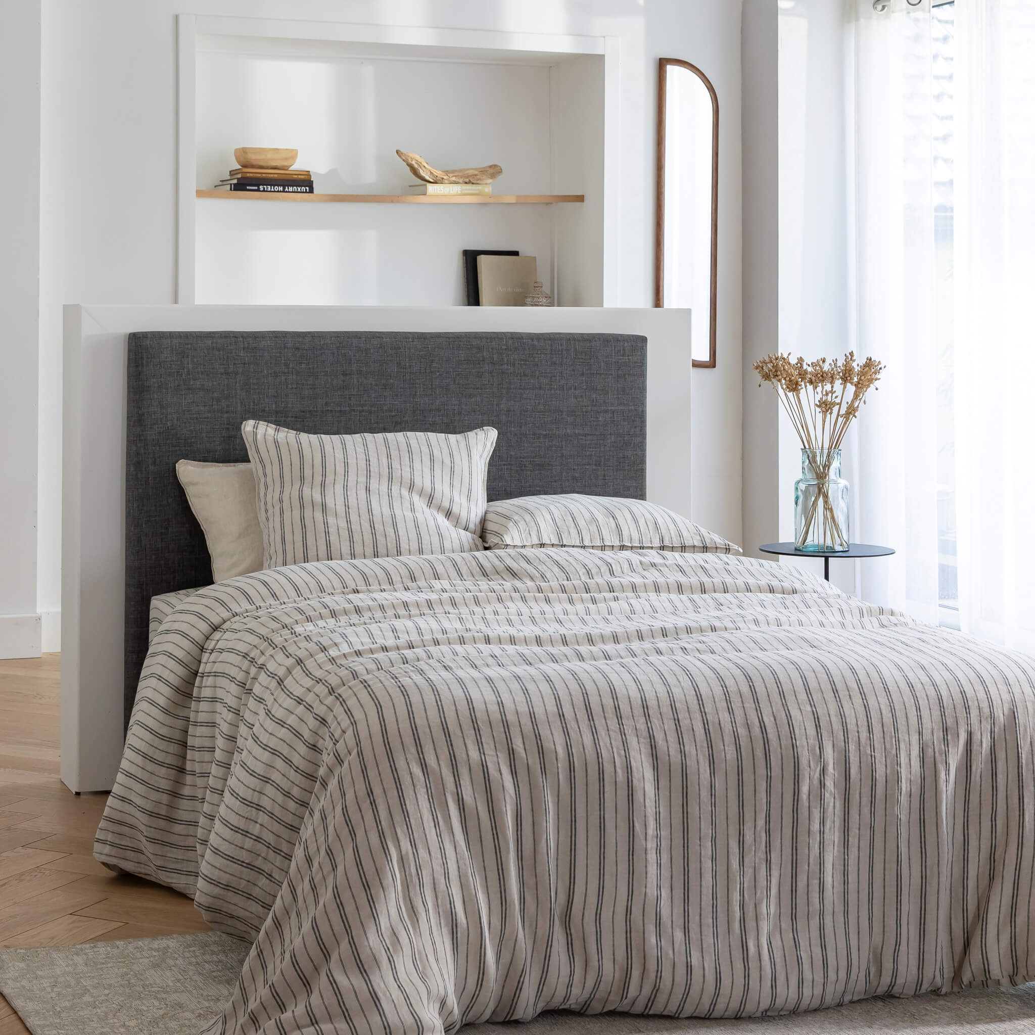 Ensemble sommier déco 140x190 + tête de lit gris orage 160 Terre de Nuit