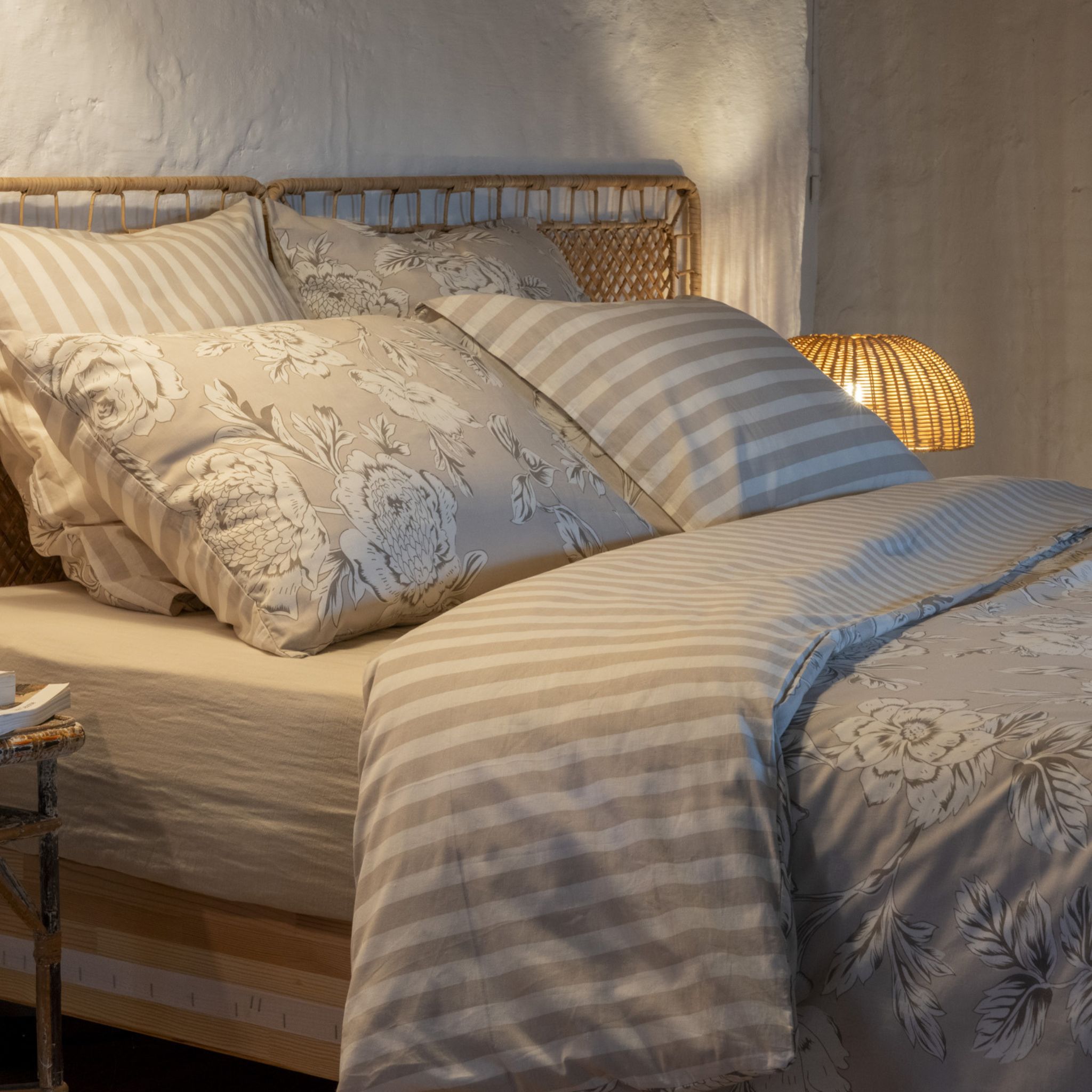 Housse de couette 140x200 coton à fleurs Terre de Nuit Bucolique