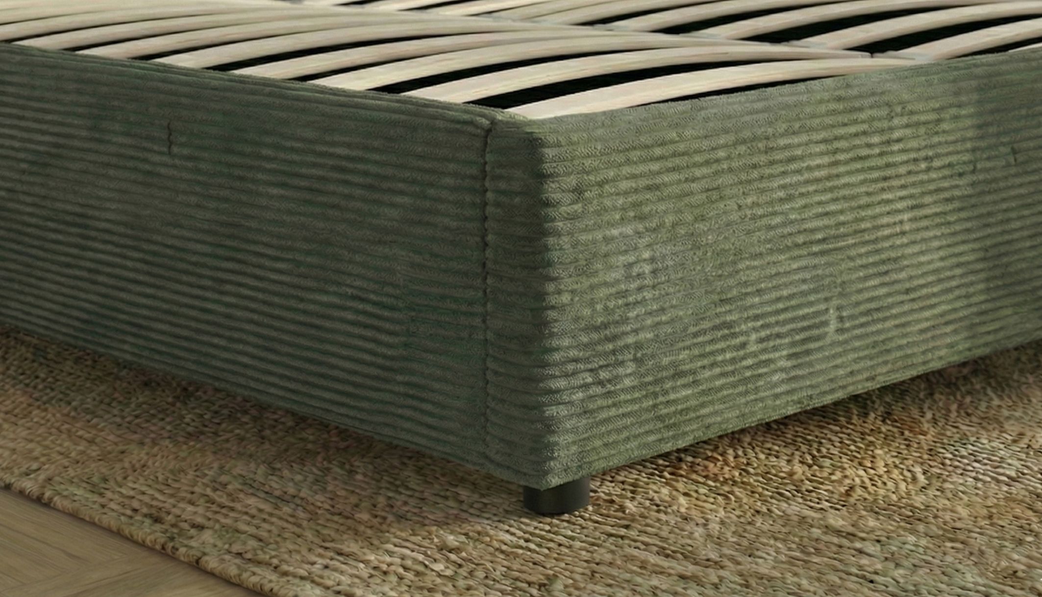 Zoom sur les pieds de 2,5 cm en PVC, robuste et résistant