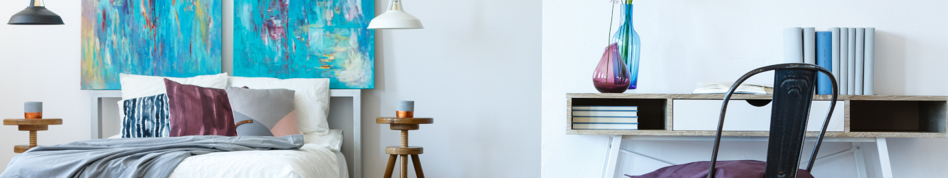 Grande chambre lumineuse avec bureau