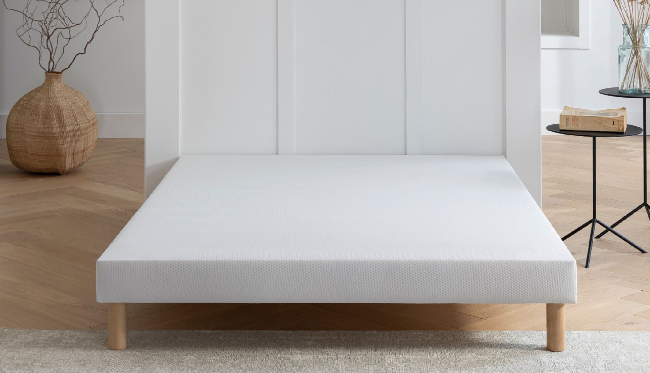 Vue de face du Sommier tapissier 13 cm Lune - SOMEO blanc